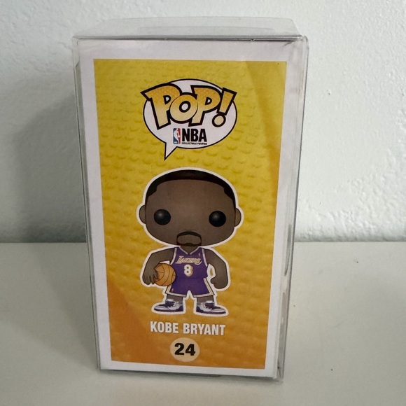Funko Pop NBA Lakers Figure - Purple and Yellow - Picture 4 of 5
